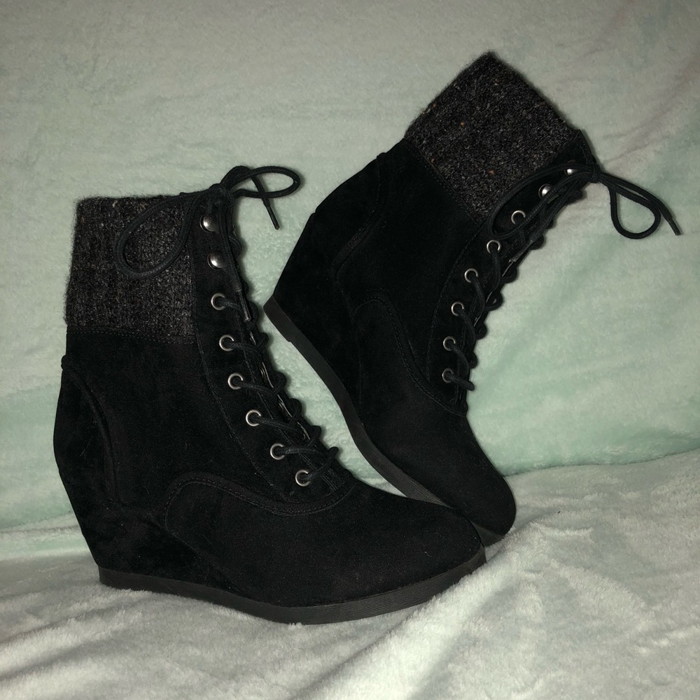 Black lace up suede ankle booties - Picture 1 of 3